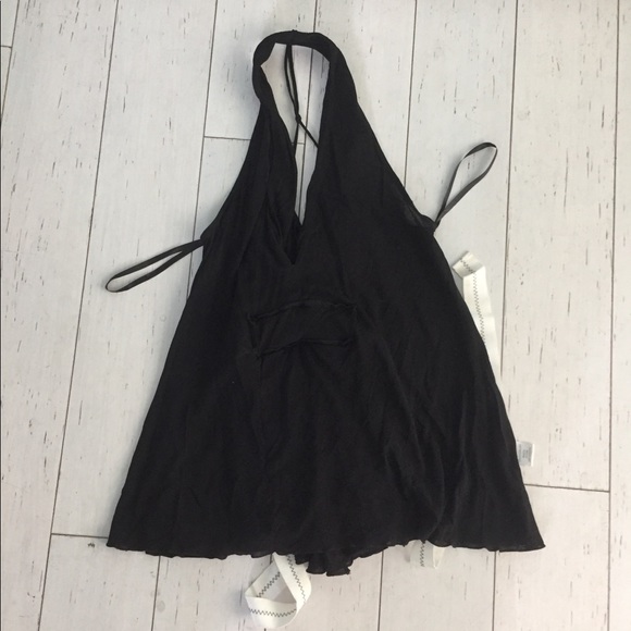 Max Azria Collection top - Picture 7 of 7